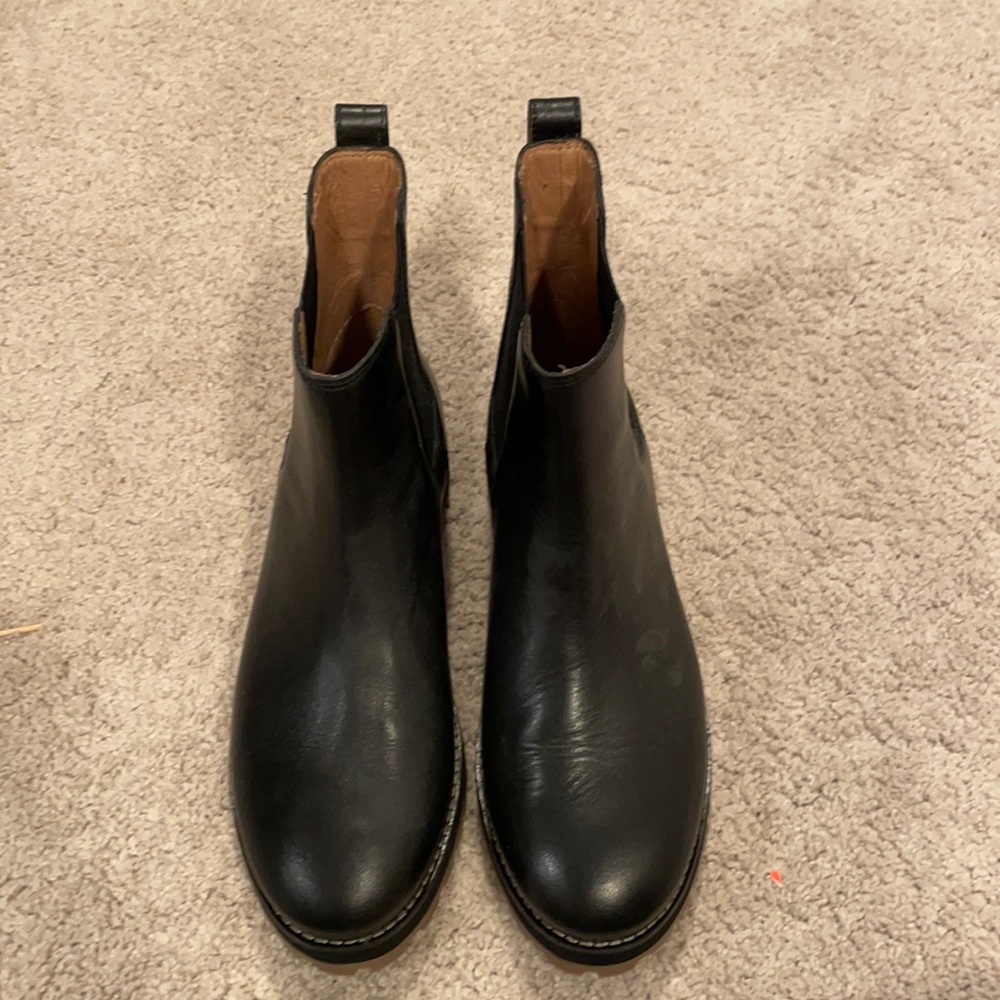Madewell Chelsea boots